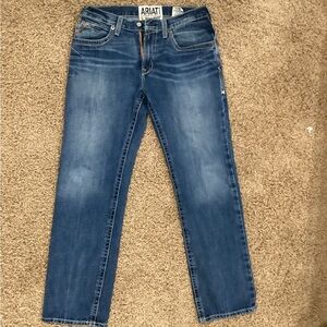 Ariat M3 loose pants in 33x34 size. Flawless condition!!